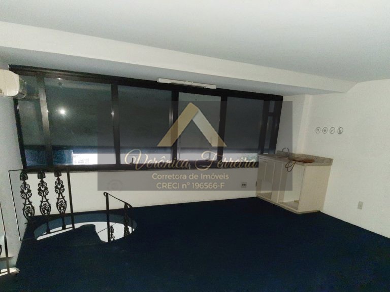 LOJA COM MEZANINO – APARECIDA