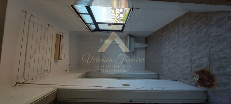 APARTAMENTO NO EMBARÉ EM SANTOS