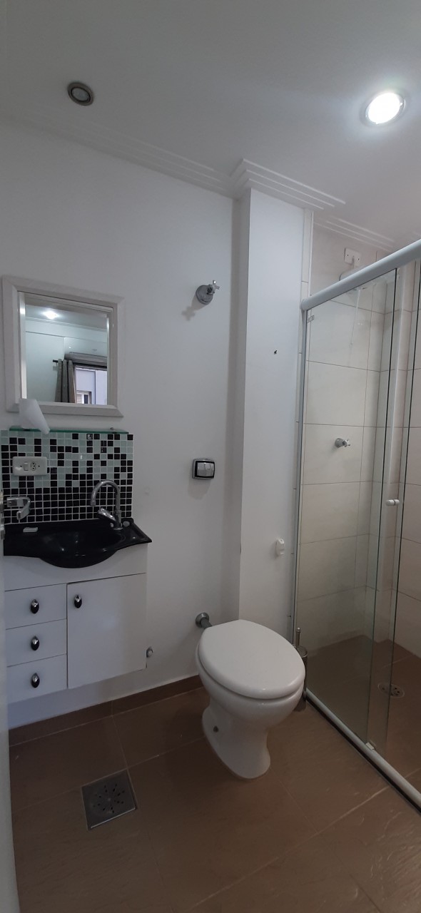 KITNET NO BAIRRO EMBARÉ EM SANTOS