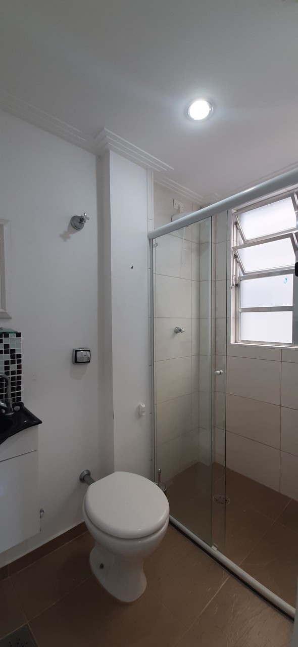 KITNET NO BAIRRO EMBARÉ EM SANTOS