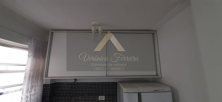 KITNET NO BAIRRO EMBARÉ EM SANTOS