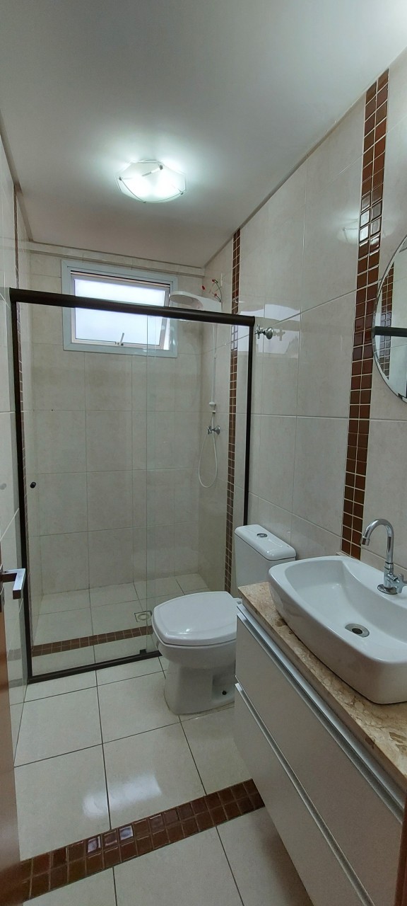 APARTAMENTO NO EDIFÍCIO VISCONDE DO EMBARÉ EM SANTOS