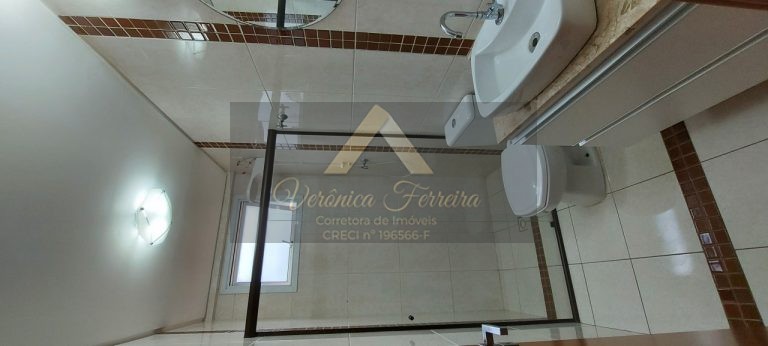 APARTAMENTO NO EDIFÍCIO VISCONDE DO EMBARÉ EM SANTOS