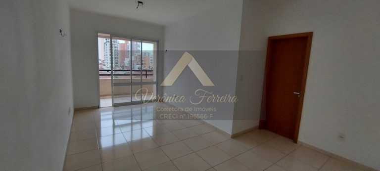 APARTAMENTO NO EDIFÍCIO VISCONDE DO EMBARÉ EM SANTOS