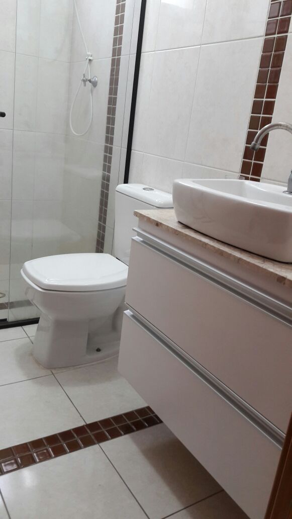 APARTAMENTO NO EDIFÍCIO VISCONDE DO EMBARÉ EM SANTOS