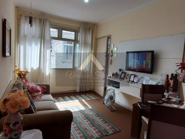 Apartamento no bairro do Embaré em Santos/SP