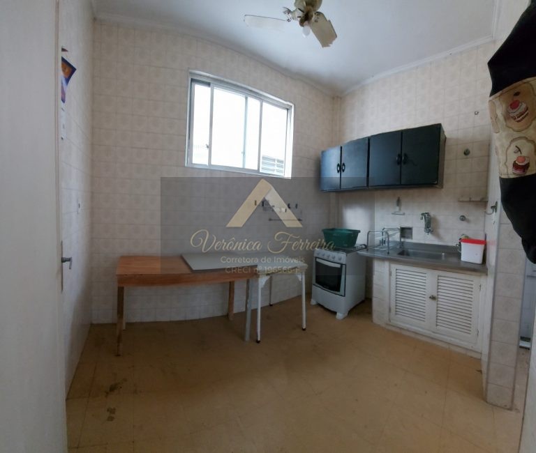 Apartamento 2 dormitórios em Santos/SP