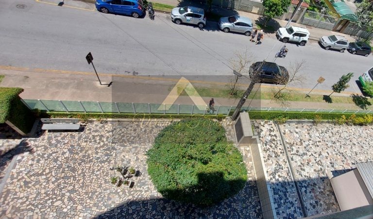 Apartamento 3 dormitórios no Jaú em Santos