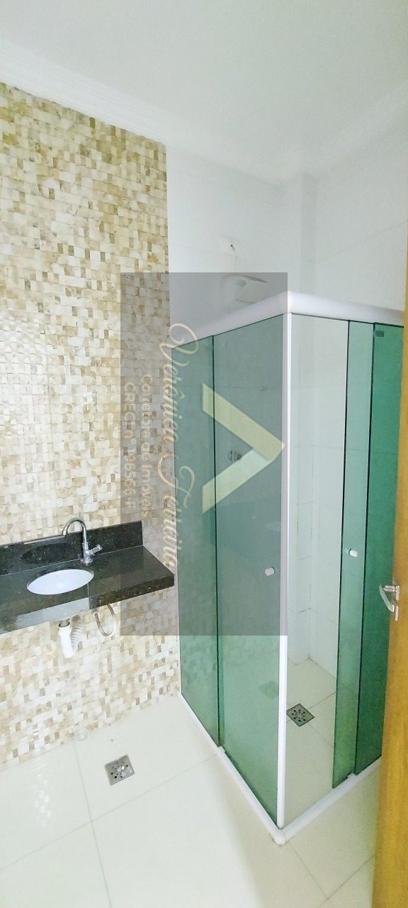 Sobrado no bairro Estuário em Santo/SP