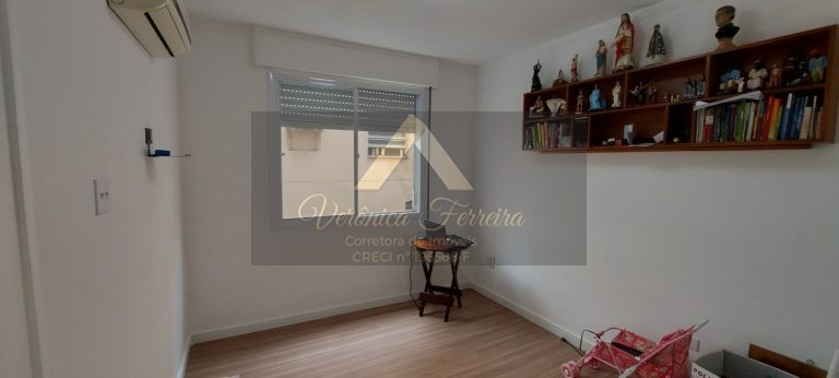 Apartamento no Bairro da Ponta da Praia em Santos