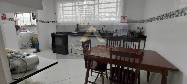 Apartamento no Bairro da Ponta da Praia em Santos