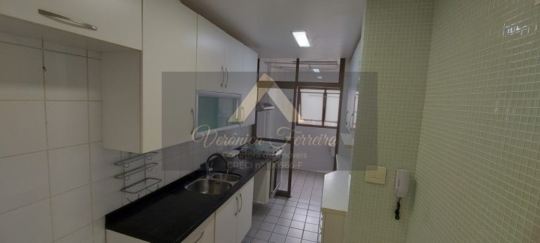 Apartamento no Bairro Boqueirão em Santos/SP