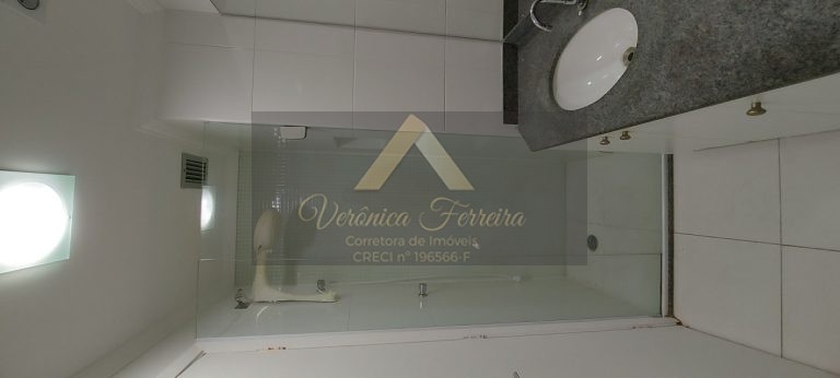 Apartamento no Bairro Boqueirão em Santos/SP