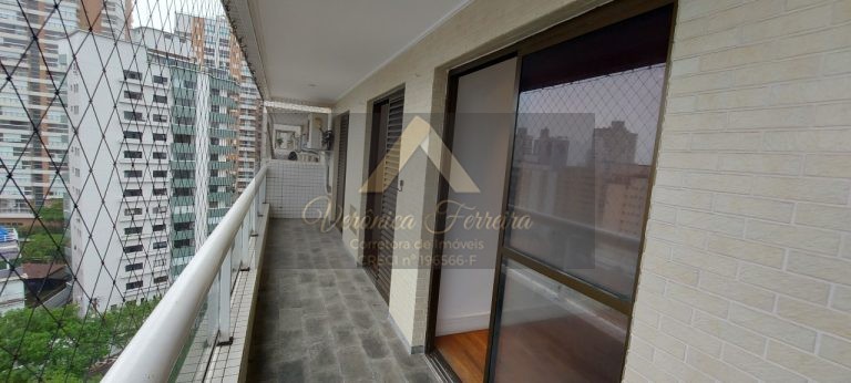 Apartamento no Bairro Boqueirão em Santos/SP