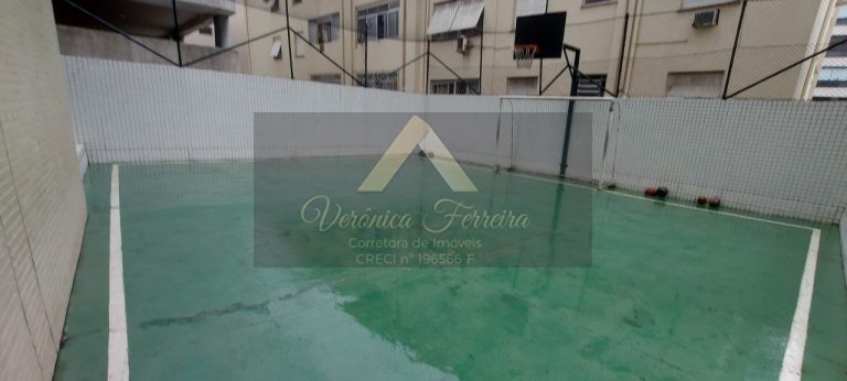Apartamento no Bairro Boqueirão em Santos/SP