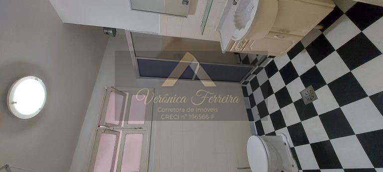 Apartamento com 2 dormitórios em Santos/SP com 77m²