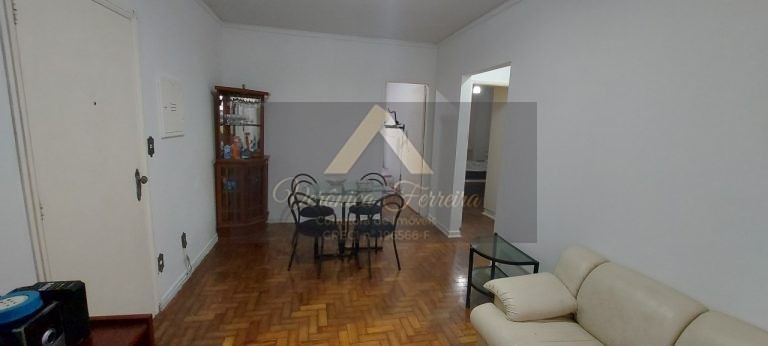 Apartamento com 2 dormitórios em Santos/SP com 77m²