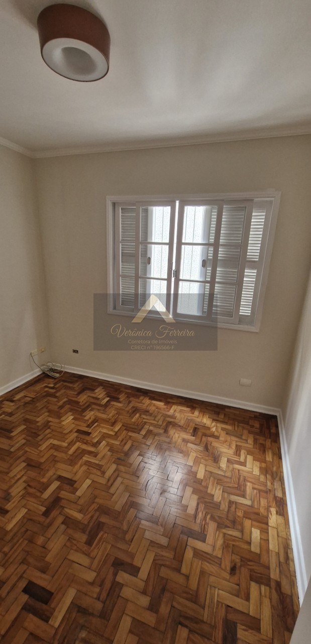Apartamento com 02 dormitórios no Embaré