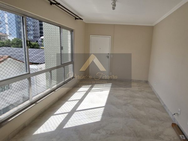 Apartamento no bairro do Embaré/SP